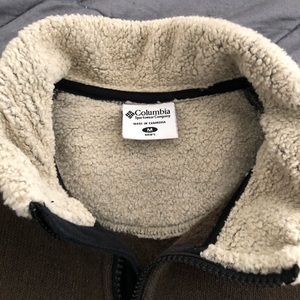 Columbia quarter zip sweatshirt